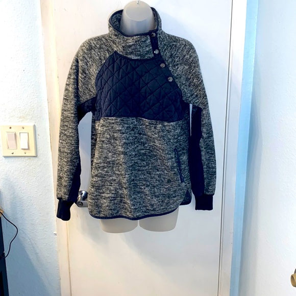 Abercrombie and Fitch Quilted Heathered Gray Black/Navy Pullover Fleece Size S - Picture 5 of 11